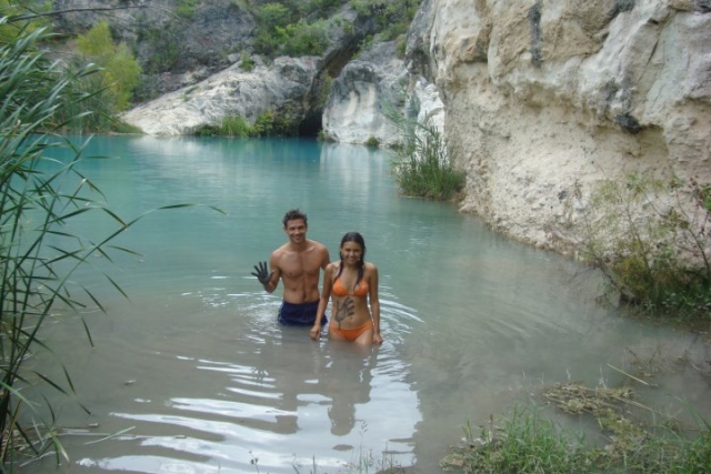  Blauer Pool 